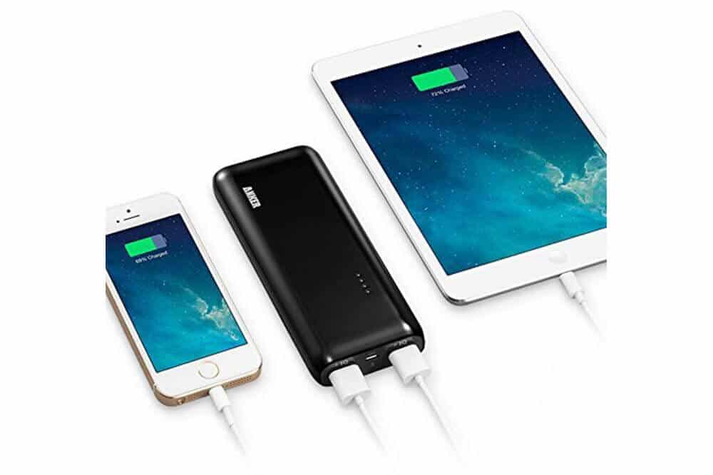 Langstreckenflug Tipps Powerbank